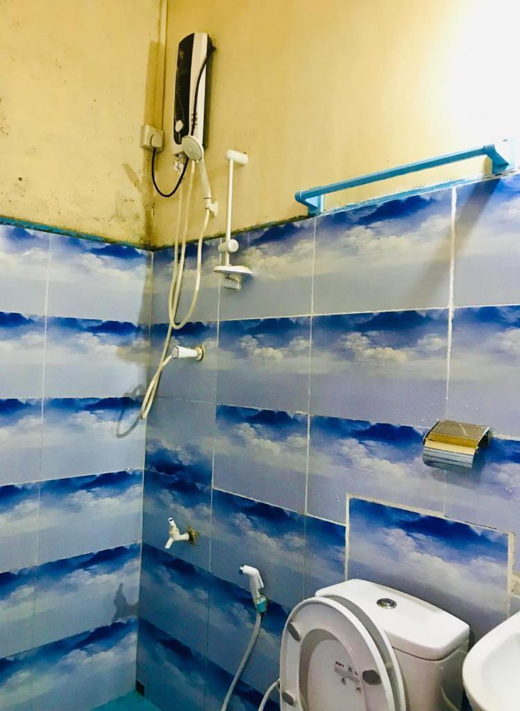 Jaga'S Hill Homestay Канди Номер фото